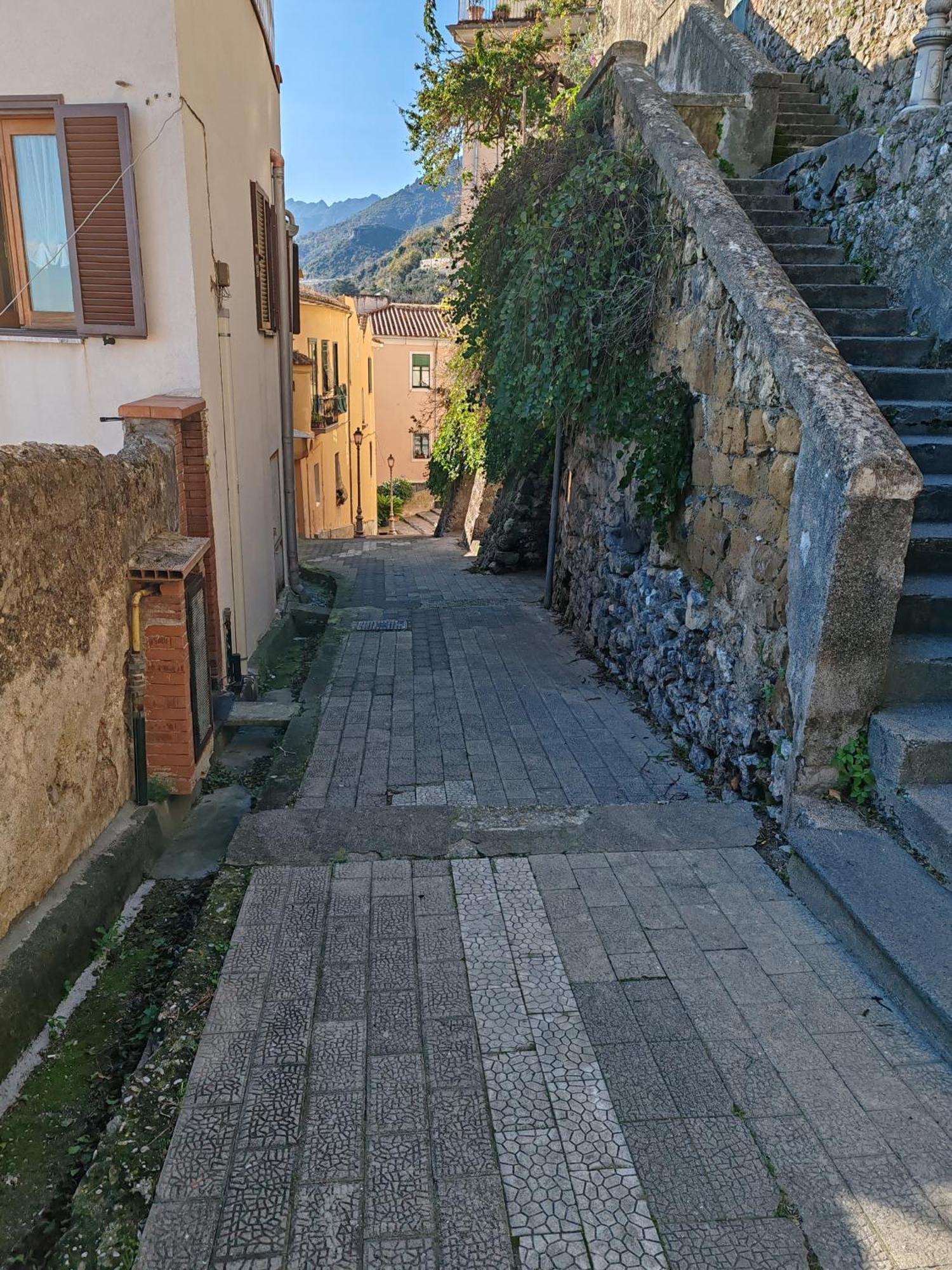 Apartamento Smart House Ingresso Indipendente- Amalfi Coast Salerno Exterior foto